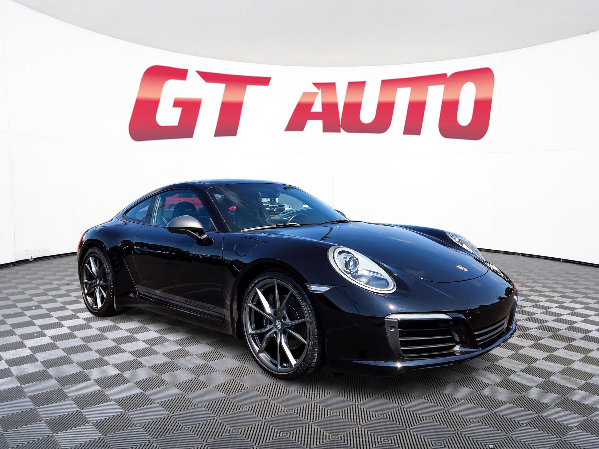 Used 2019 Porsche 911 Carrera T image 1