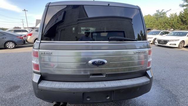 Used 2010 Ford Flex Limited AWD/4WD image 6