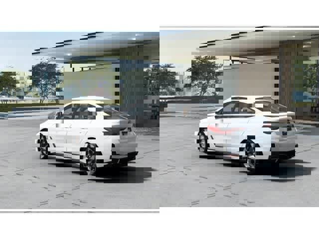 New 2026 BMW i4 xDrive40i image 2