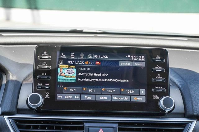 Used 2021 Honda Accord Touring image 17
