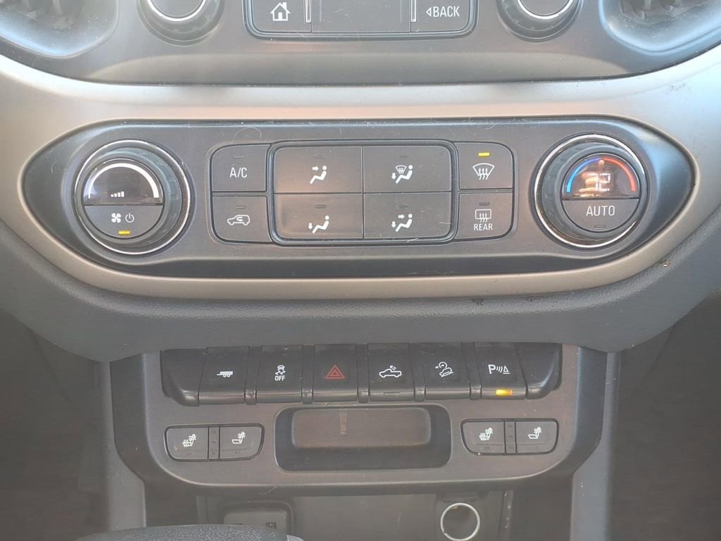 Used 2019 Chevrolet Colorado Z71 image 12