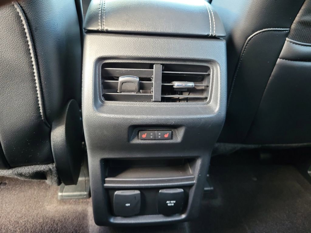 Used 2020 Ford Edge Titanium w/ Equipment Group 301A image 14