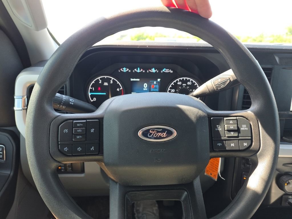 Used 2024 Ford F250 XL w/ XL Chrome Package AWD/4WD image 14