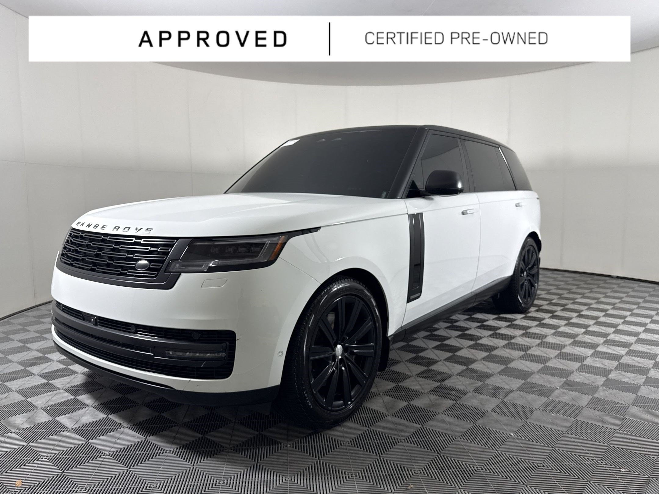 Used 2025 Land Rover Range Rover Long Wheelbase Autobiography AWD/4WD image 1