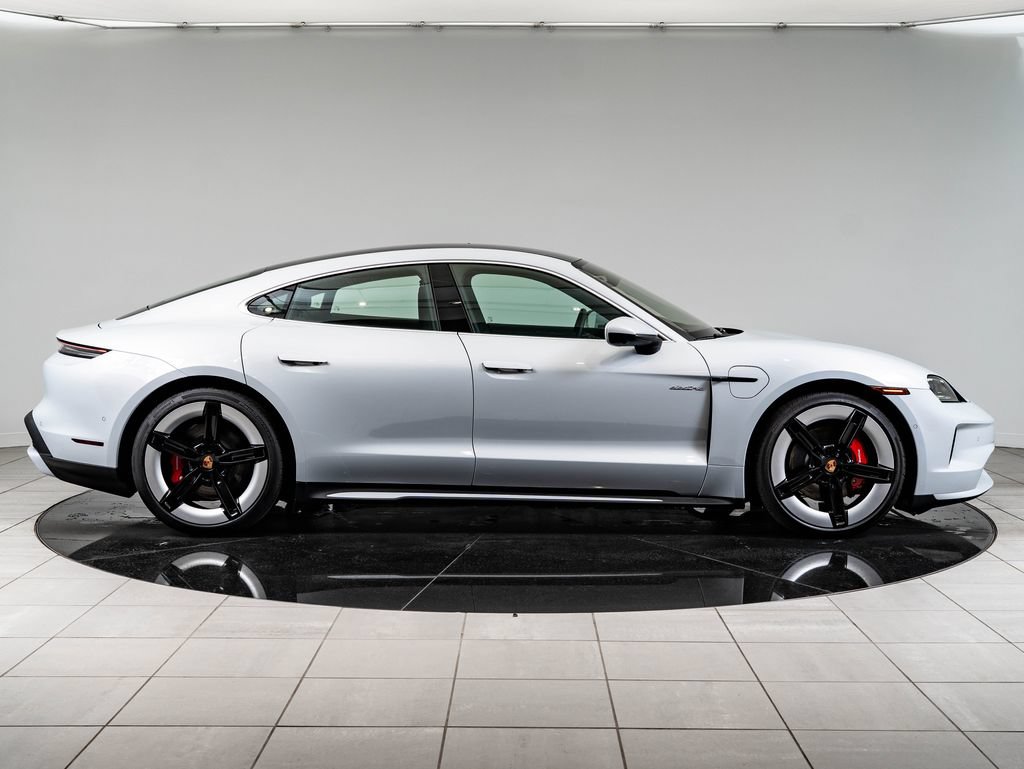 New 2026 Porsche Taycan 4S AWD/4WD image 9