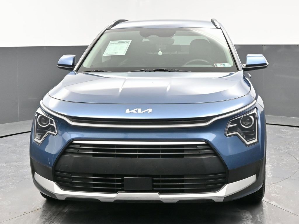 Used 2023 Kia Niro EX image 5