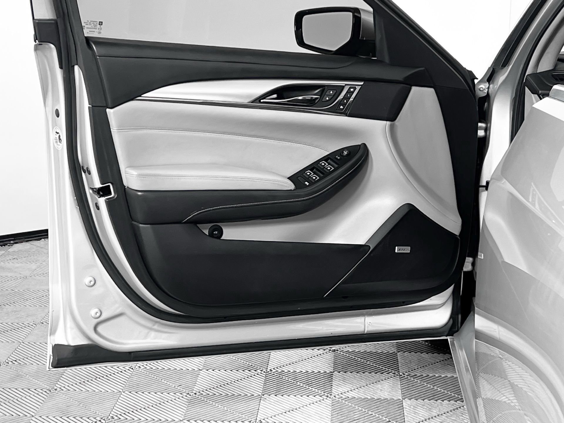 Used 2019 Cadillac CTS Sedan w/ Seating Package image 14