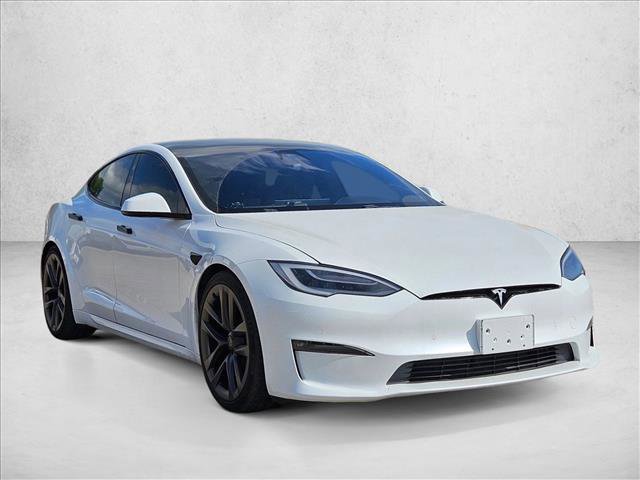 Used 2021 Tesla Model S Plaid image 3