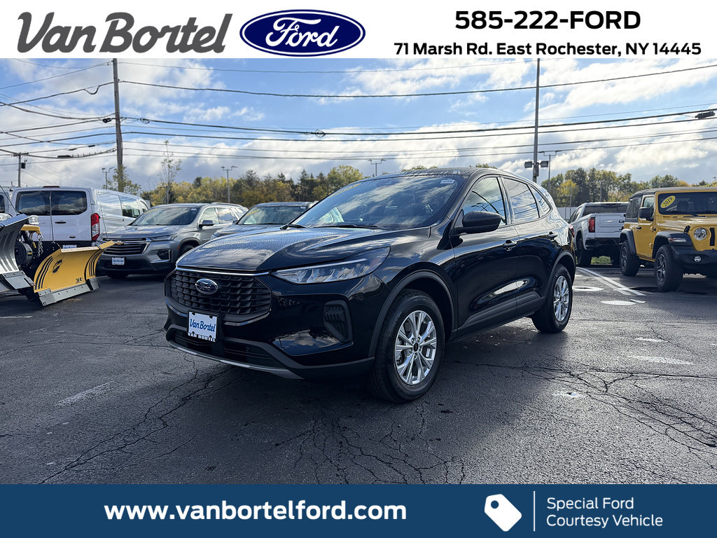 Used 2025 Ford Escape Active w/ Cold Weather Package