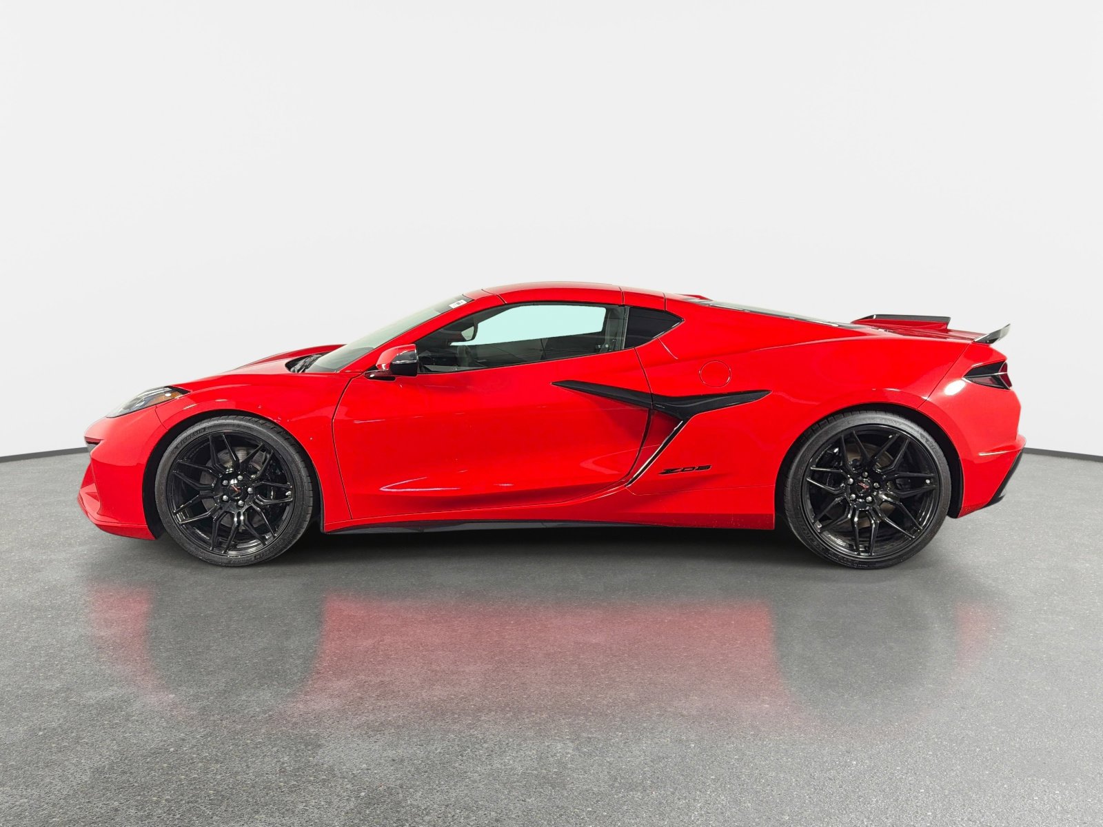 Used 2024 Chevrolet Corvette Z06 w/ Battery Protection Package image 6