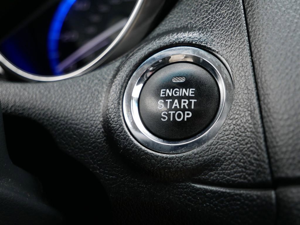 Used 2015 Subaru Legacy 2.5i Limited image 27