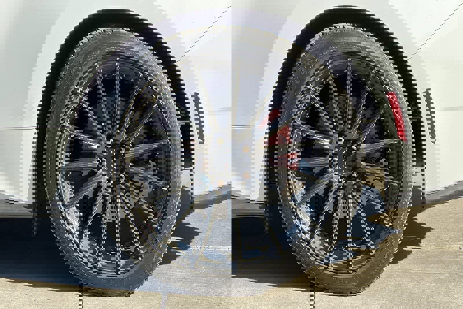 Used 2024 Ford Mustang EcoBoost image 12