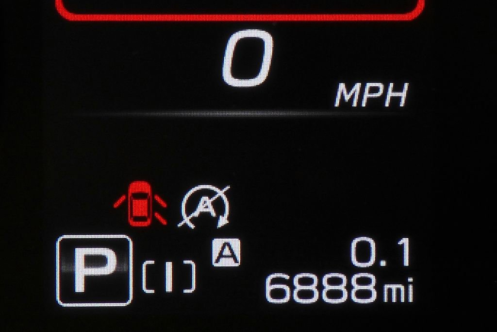 Certified 2025 Subaru Crosstrek 2.0i Premium w/ Crosstrek Mirror Package AWD/4WD image 31