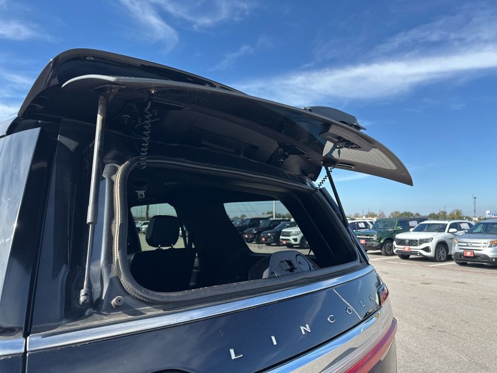 Used 2021 Lincoln Navigator Reserve w/ Luxury Package image 48