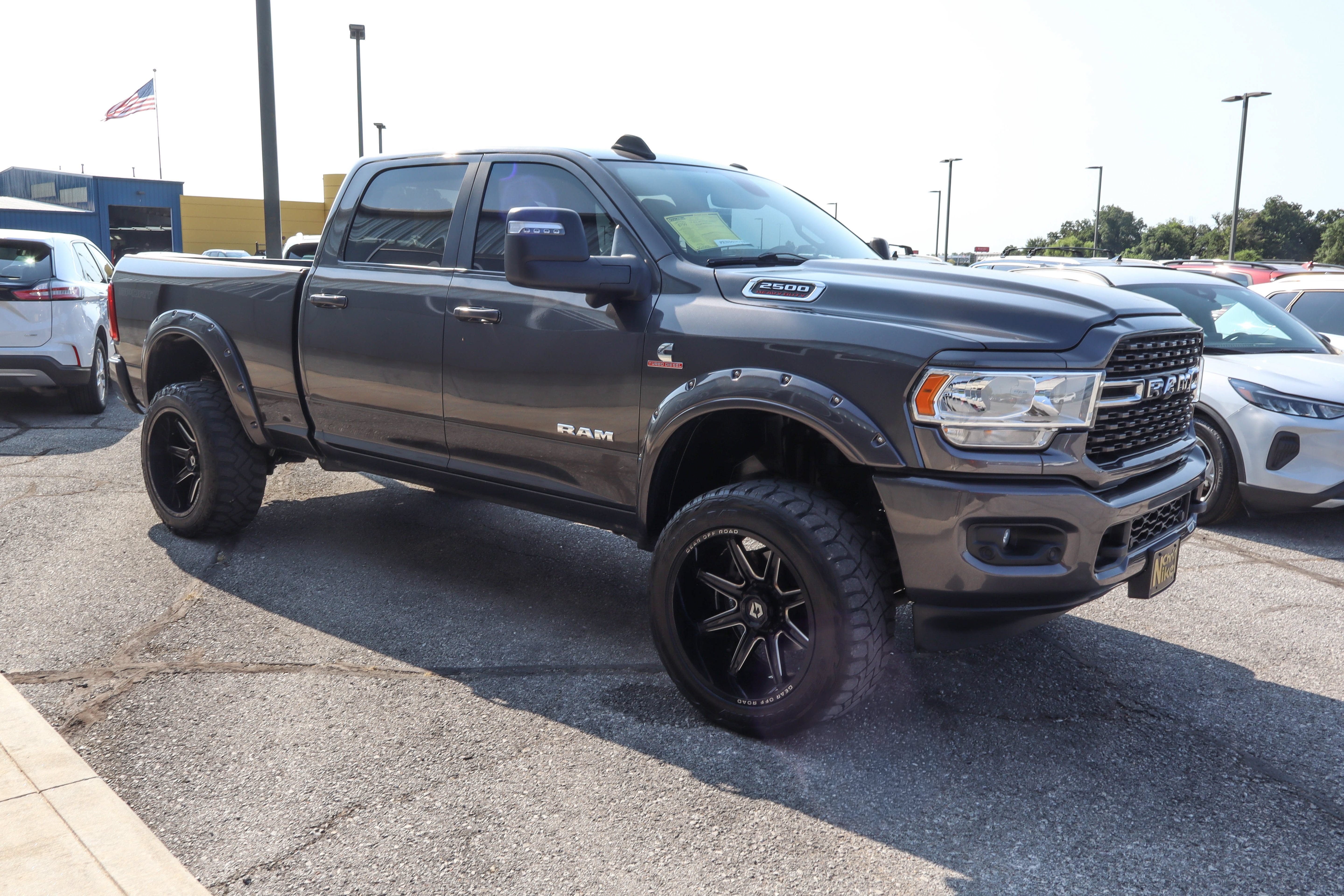 Used 2023 RAM 2500 Big Horn w/ Level 1 Equipment Group AWD/4WD image 3