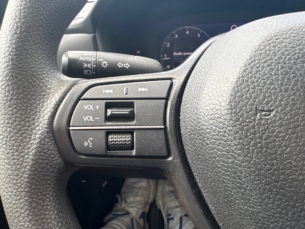 Used 2023 Honda Accord LX image 15