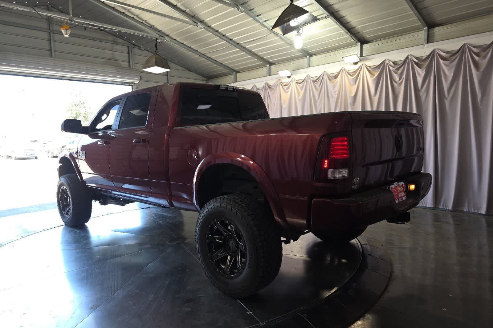 Used 2017 RAM 2500 Laramie w/ Sport Appearance Group AWD/4WD image 7