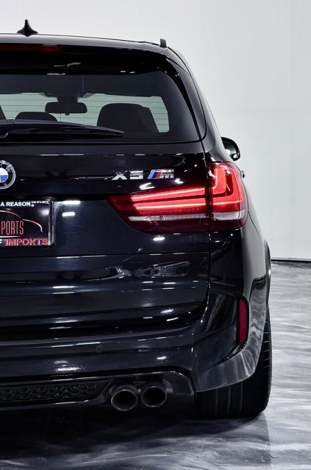 Used 2018 BMW X5 M image 14