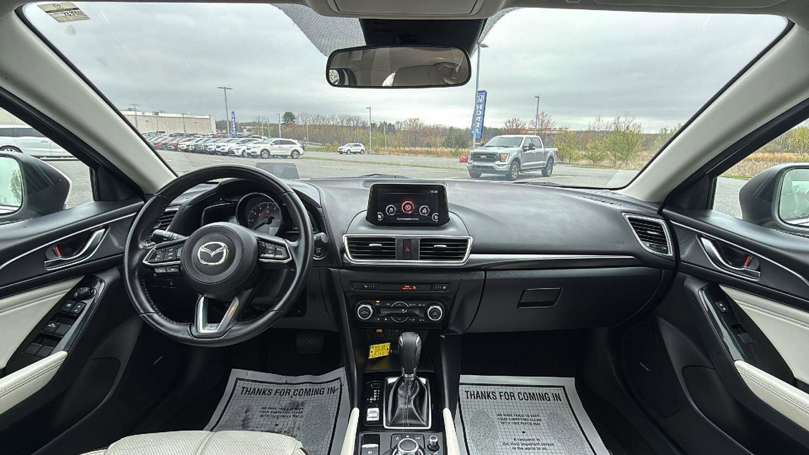 Used 2018 MAZDA MAZDA3 Grand Touring FWD image 25