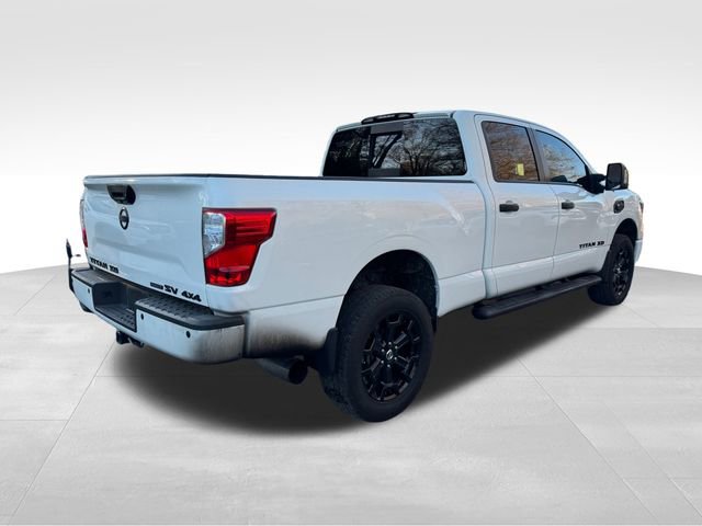 Used 2019 Nissan Titan SV w/ SV Convenience Package image 9