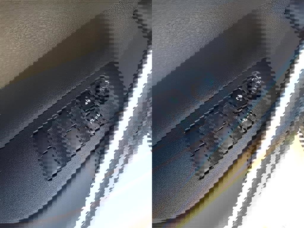 Used 2026 Toyota Corolla Cross S image 14