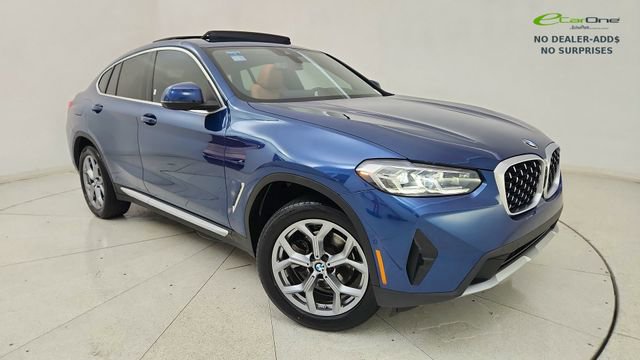 Used 2025 BMW X4 xDrive30i AWD/4WD image 1