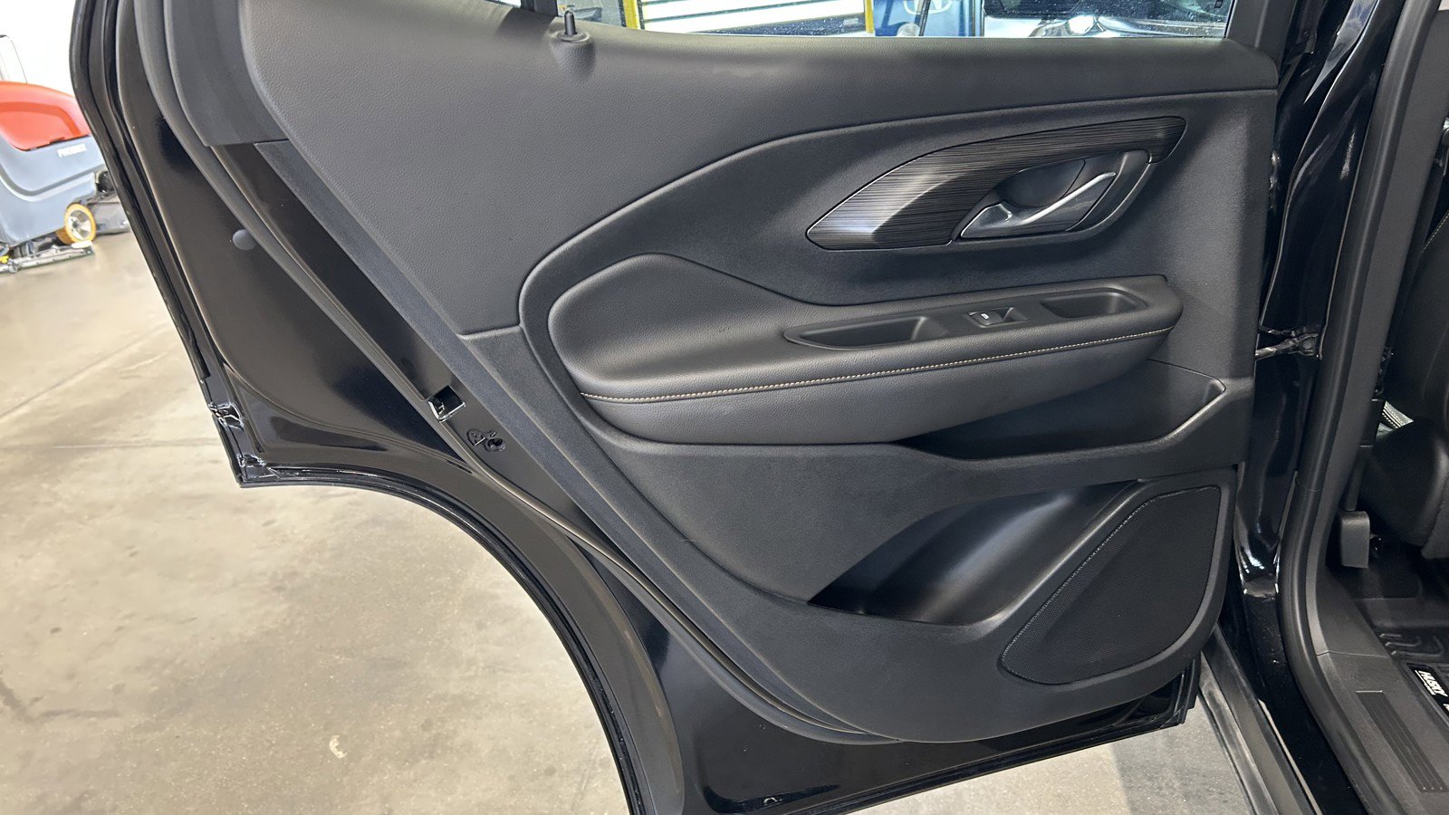 Used 2021 GMC Terrain SLT w/ Infotainment Package II image 12