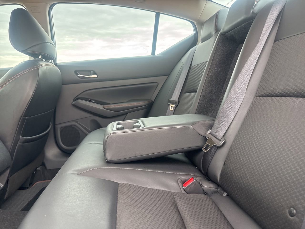 Certified 2024 Nissan Altima 2.5 SR FWD image 30