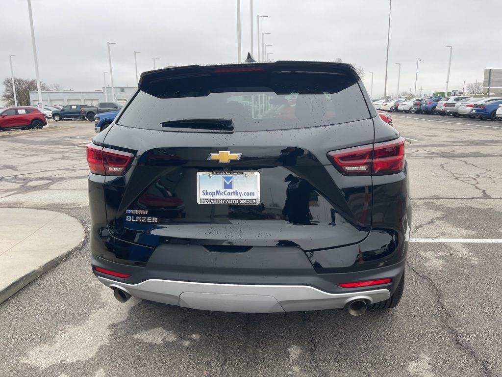 Certified 2024 Chevrolet Blazer LT w/ Convenience Package image 4