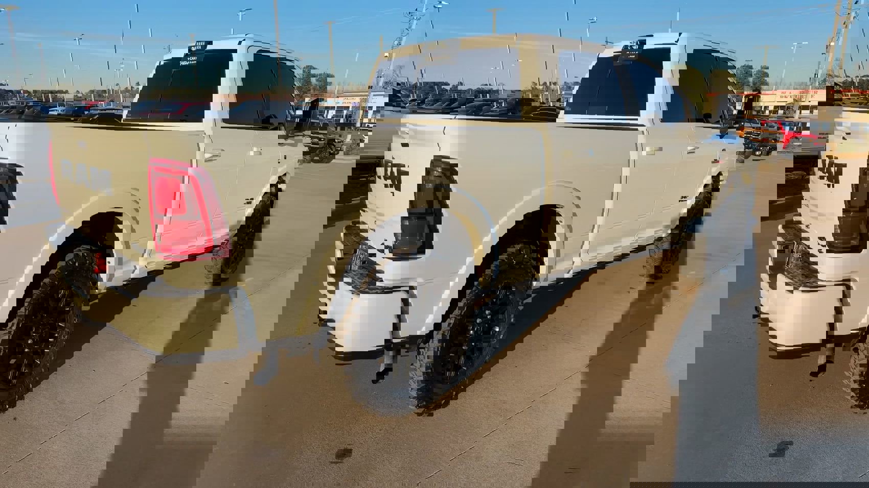 Used 2025 RAM 2500 Limited image 8