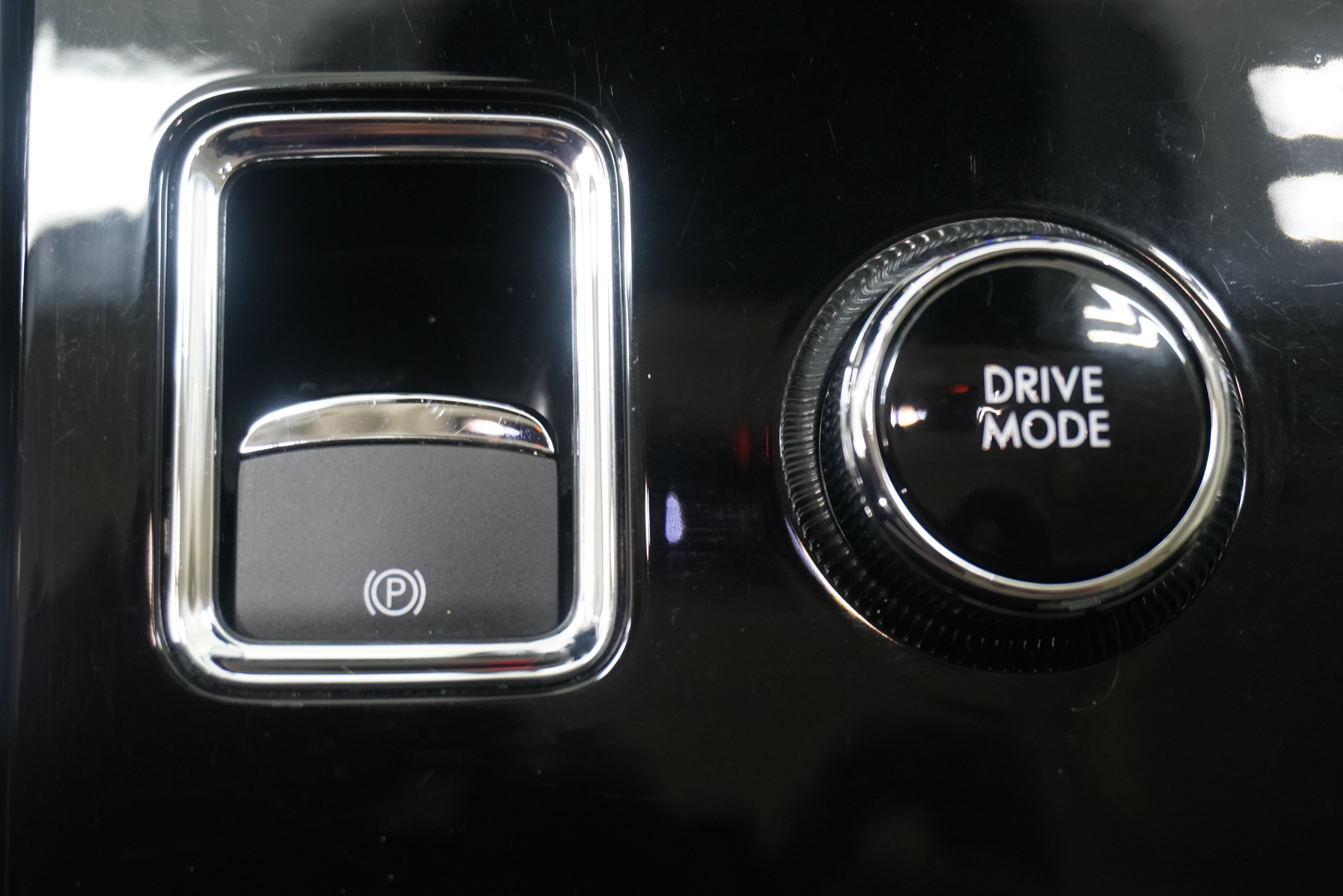 Used 2020 Lincoln Aviator Black Label Grand Touring w/ Class IV Trailer Tow Package AWD/4WD image 27