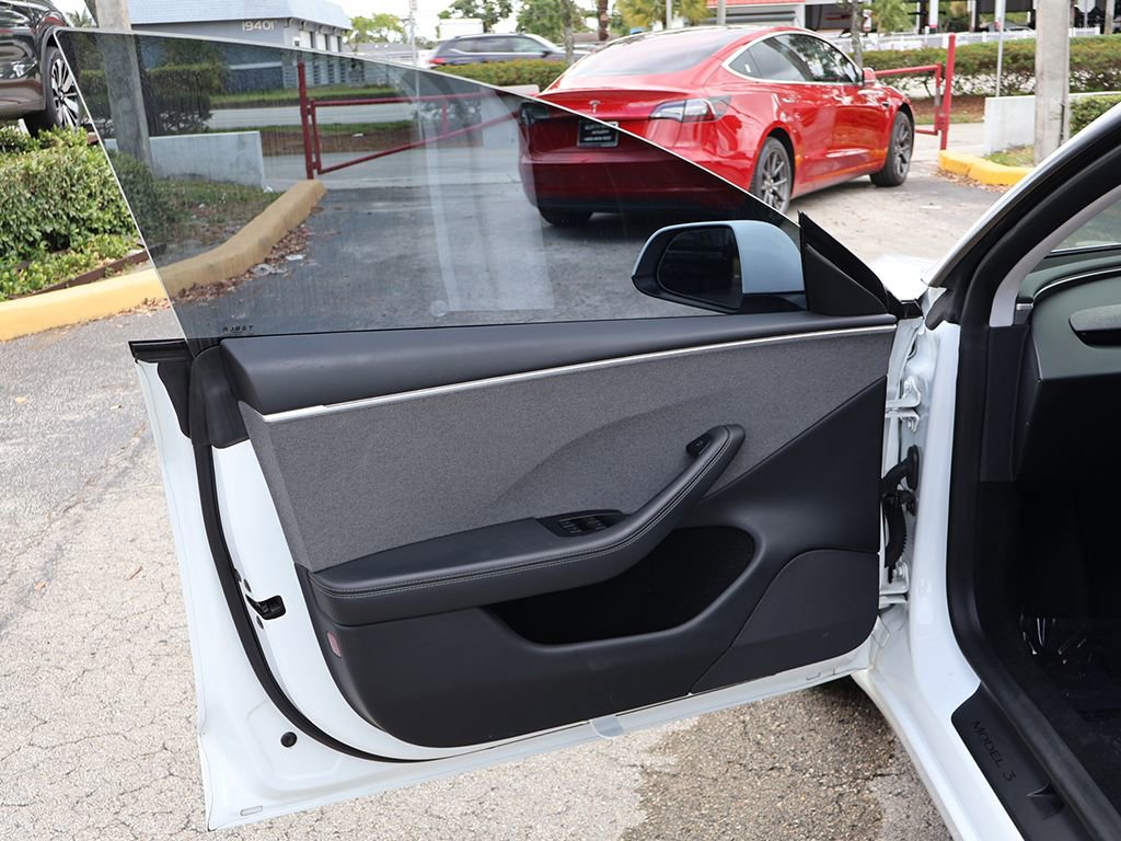 Used 2024 Tesla Model 3 Standard Range RWD image 27