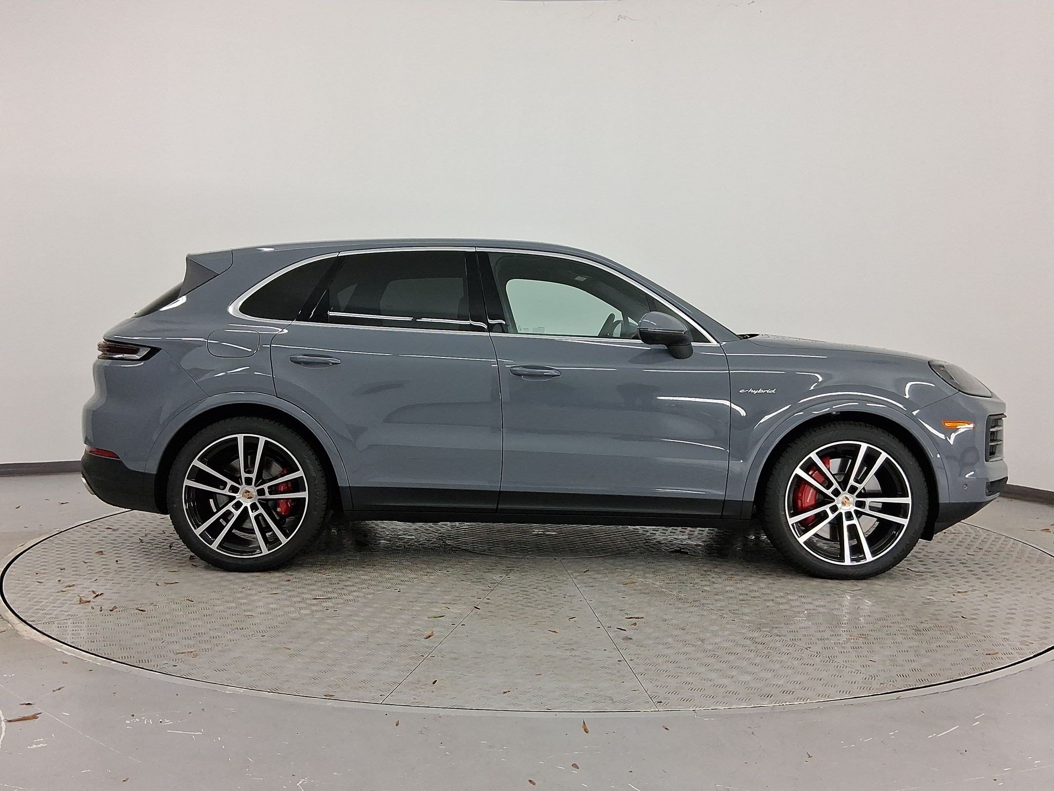 Used 2026 Porsche Cayenne S AWD/4WD image 8