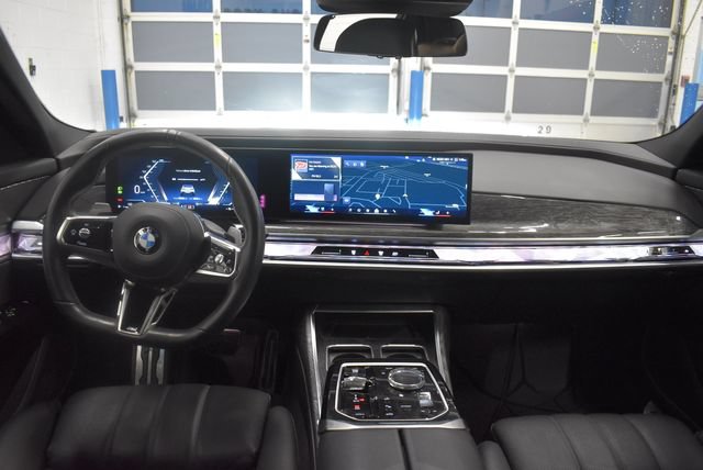 Used 2024 BMW 740i xDrive w/ Executive Package AWD/4WD image 5
