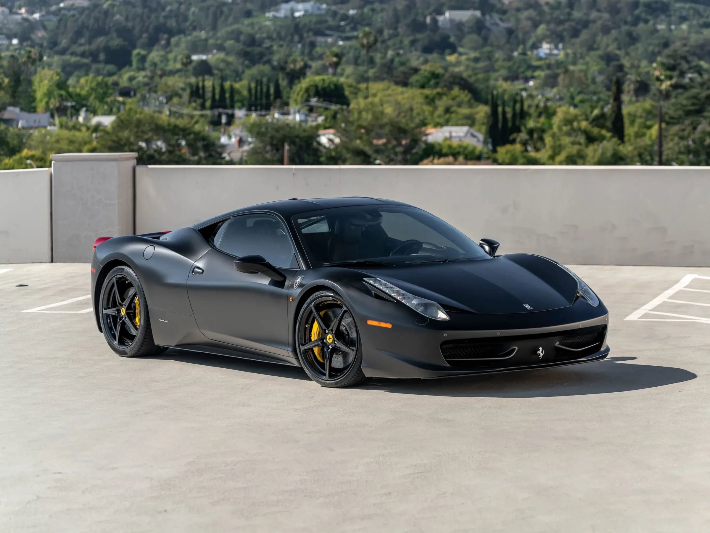 Used 2014 Ferrari 458 Italia Coupe 2D image 3