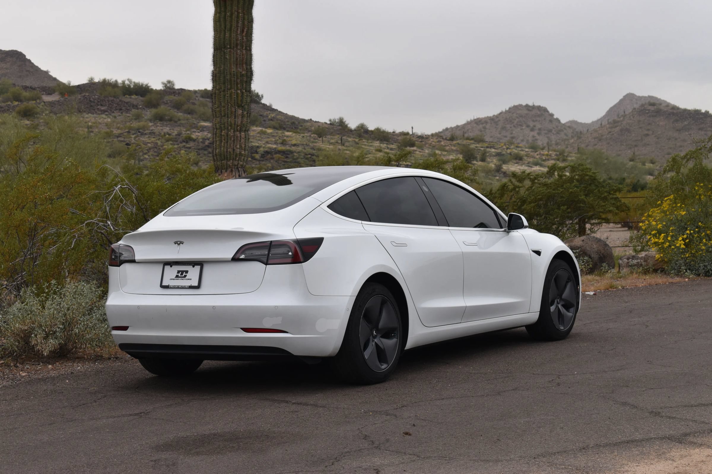 Used 2020 Tesla Model 3 Long Range AWD/4WD image 7