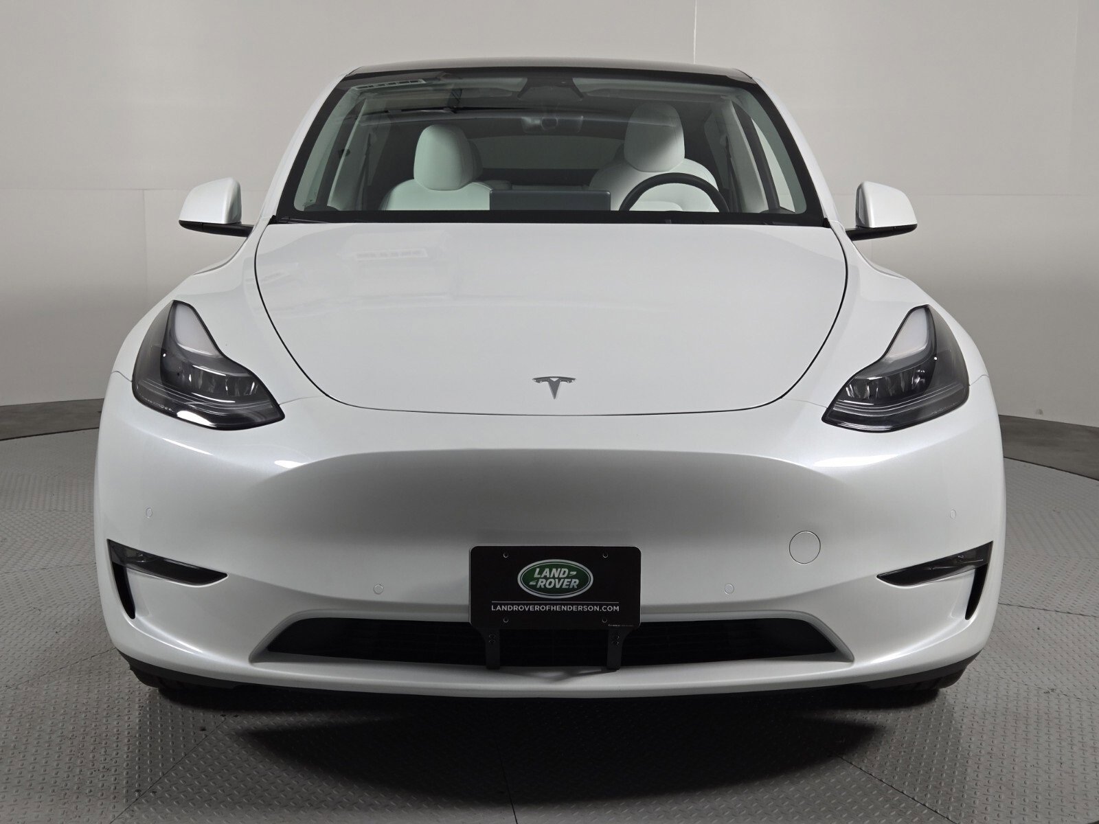 Used 2022 Tesla Model Y Long Range image 8