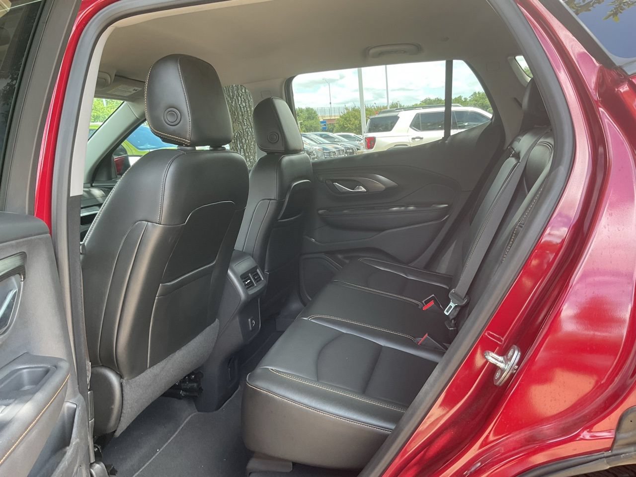 Used 2019 GMC Terrain SLT w/ Preferred Package FWD image 12