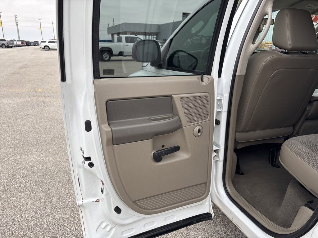 Used 2008 Dodge Ram 1500 Truck ST image 33