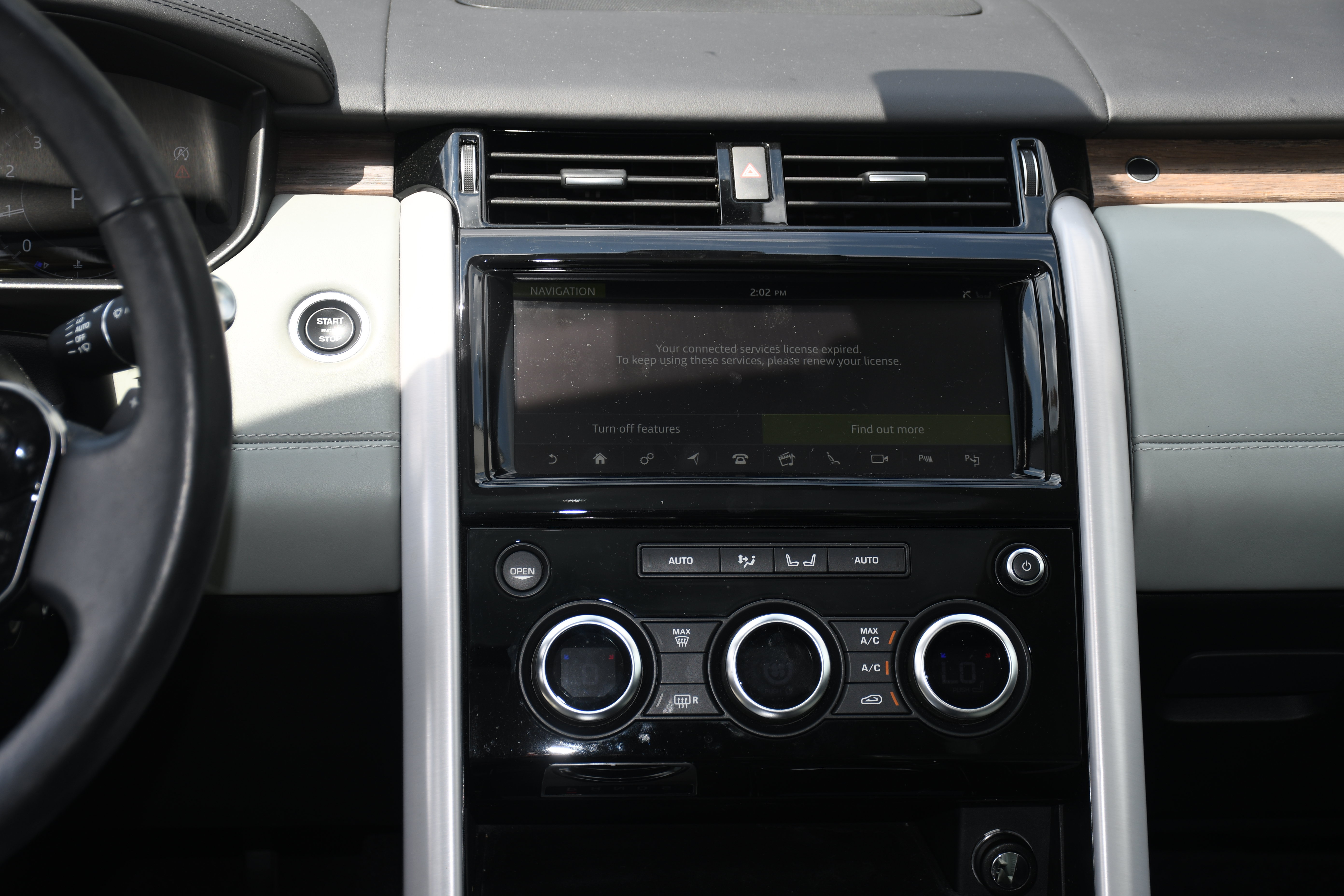 Used 2019 Land Rover Discovery HSE Luxury AWD/4WD image 22