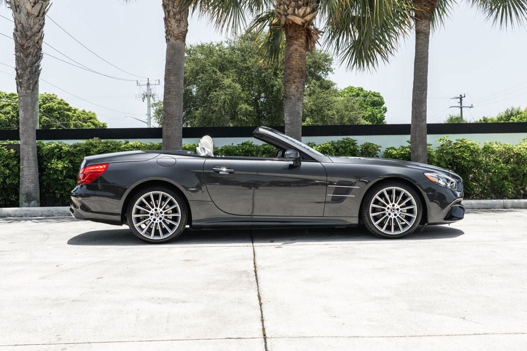 Used 2020 Mercedes-Benz SL 450 image 10