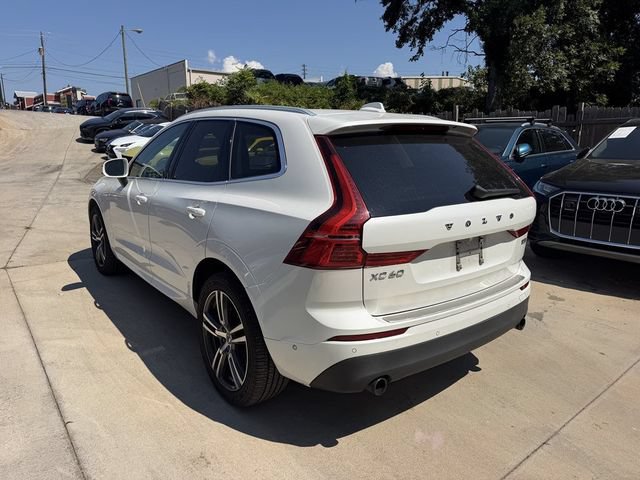 Used 2018 Volvo XC60 T5 Momentum w/ Convenience Package AWD/4WD image 6