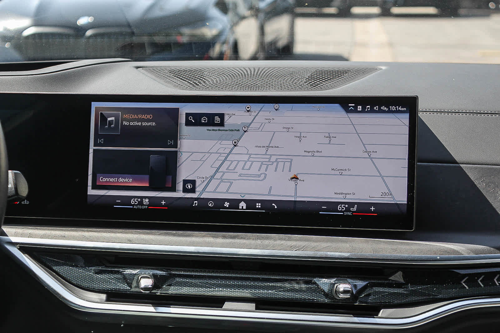 Used 2026 BMW X7 xDrive40i w/ M Sport Package AWD/4WD image 14