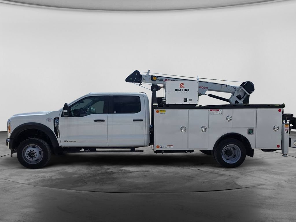New 2026 Ford F550 4x4 Crew Cab image 7