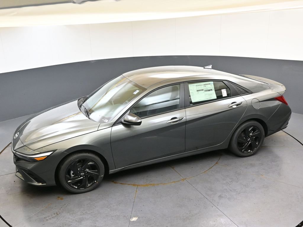 New 2026 Hyundai Elantra Sport w/ Cargo Package FWD image 47
