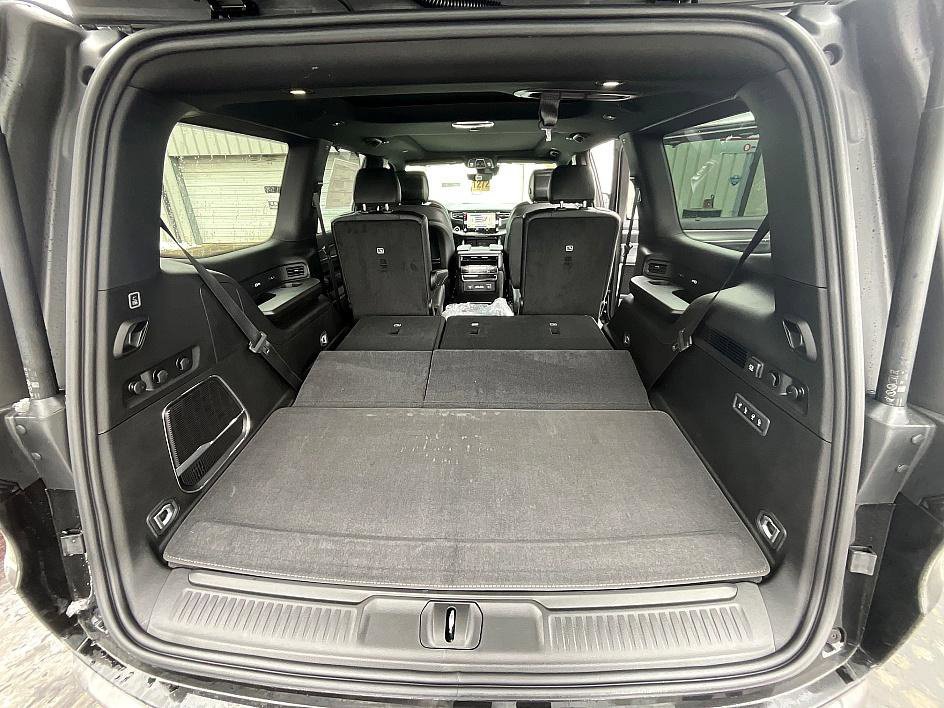 New 2026 Jeep Grand Wagoneer Limited AWD/4WD image 9
