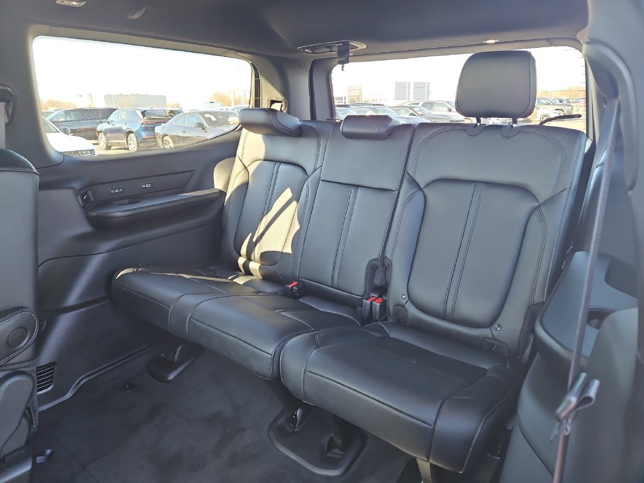 New 2026 Jeep Grand Wagoneer Limited AWD/4WD image 13