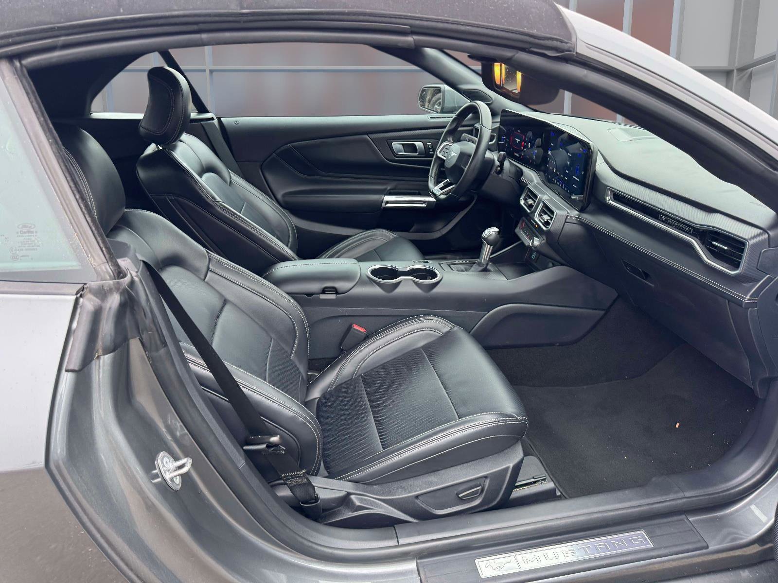 Certified 2025 Ford Mustang Premium image 16