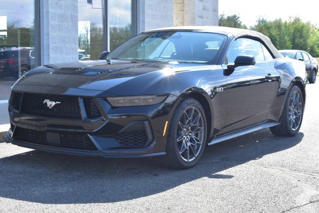 Used 2025 Ford Mustang GT Premium w/ GT Performance Package RWD image 16