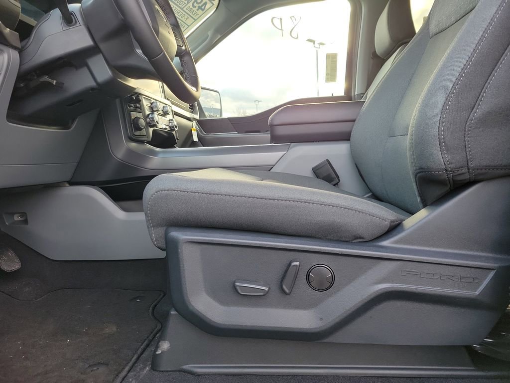 New 2026 Ford F150 XLT w/ Equipment Group 302A MID image 17